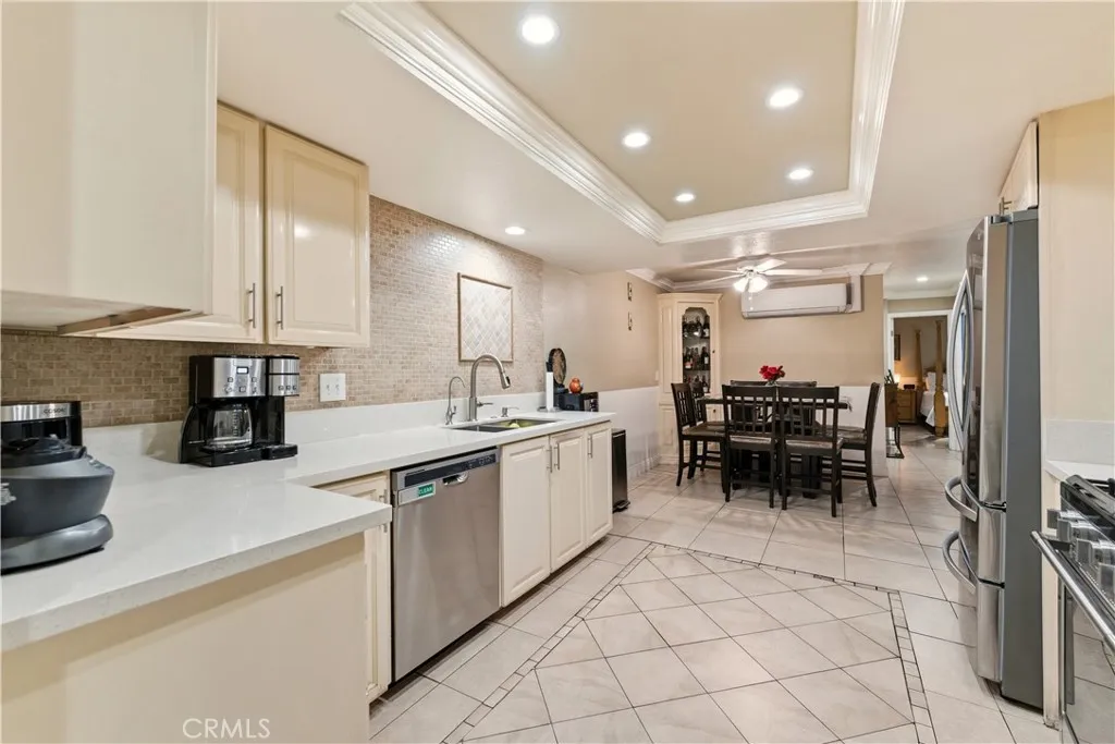 Additional image 17 of 133 Colombo Ln, Tustin, CA 92780