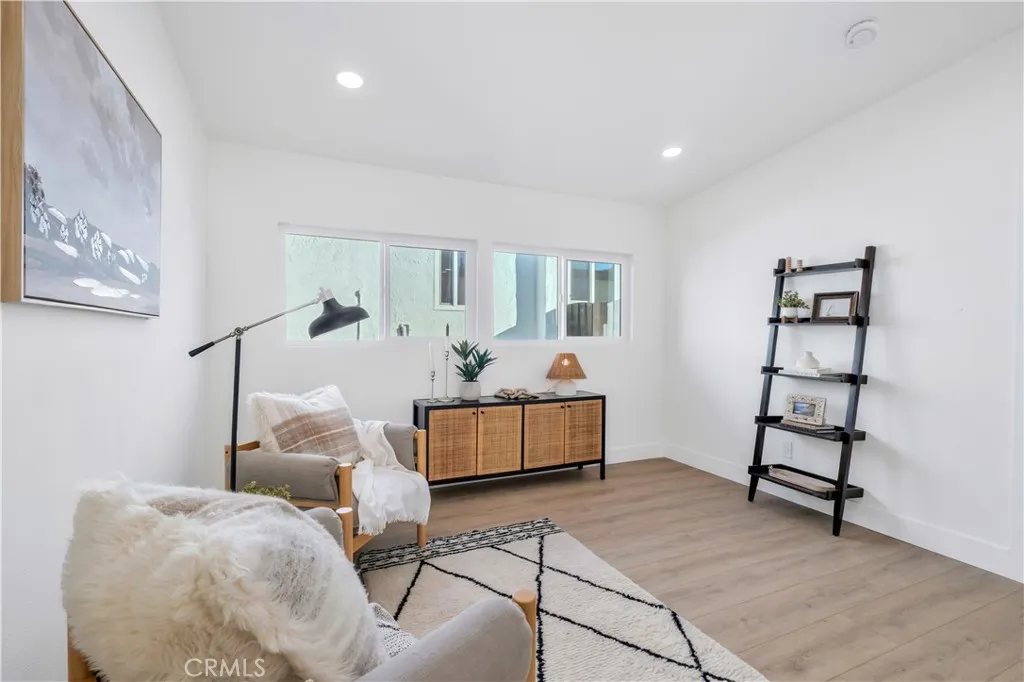 Additional image 37 of 834 W 95th St, Los Angeles, CA 90044