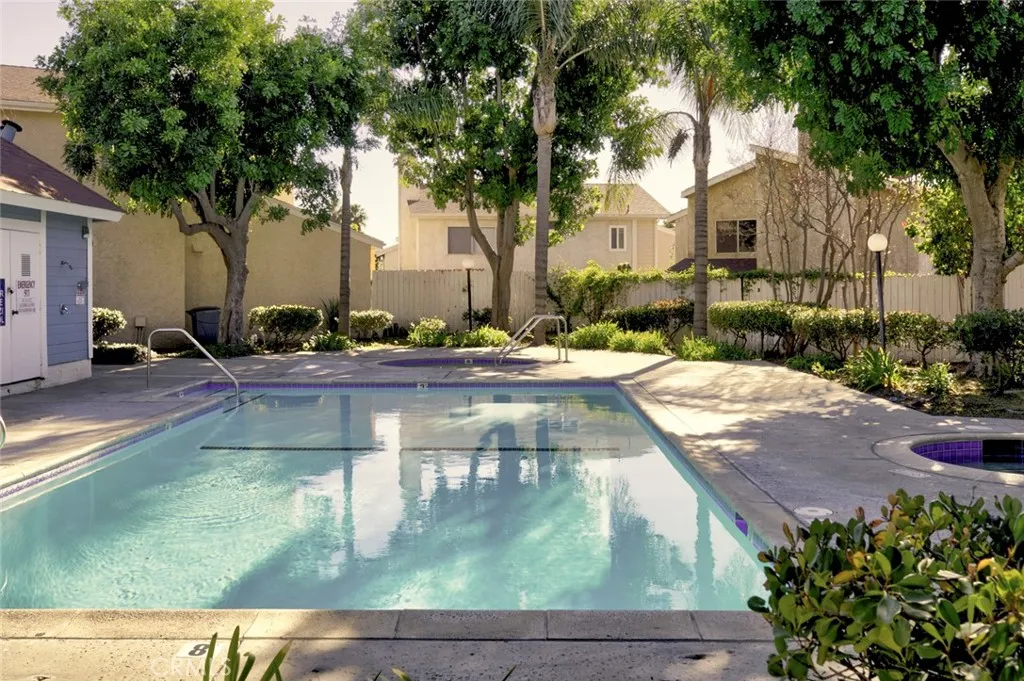 Additional image 96 of 12325 Sweetbriar, Pacoima, CA 91331