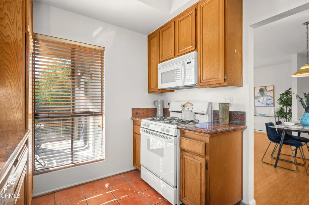 Additional image 63 of 868 Temple Terrace, Los Angeles, CA 90042