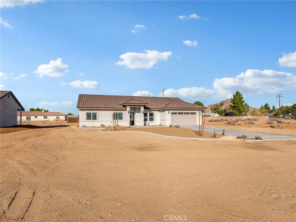 Additional image 36 of 15605 Dale Evans Parkway, Apple Valley, CA 92307