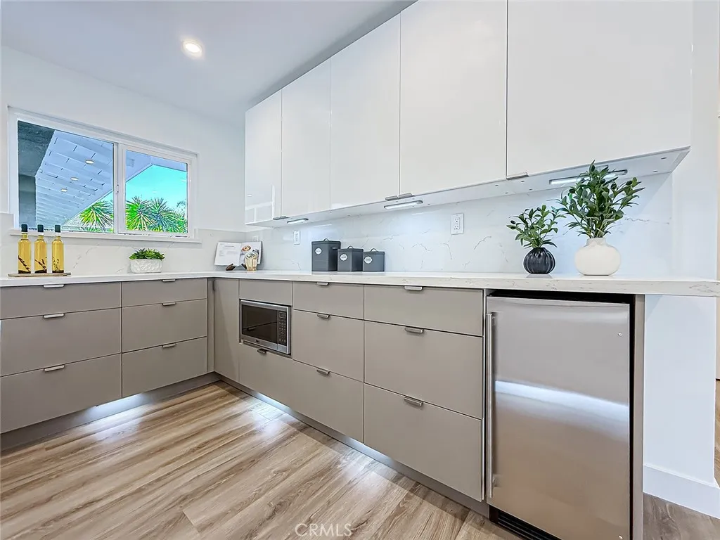 Additional image 102 of 4627 Willens, Woodland Hills, CA 91364