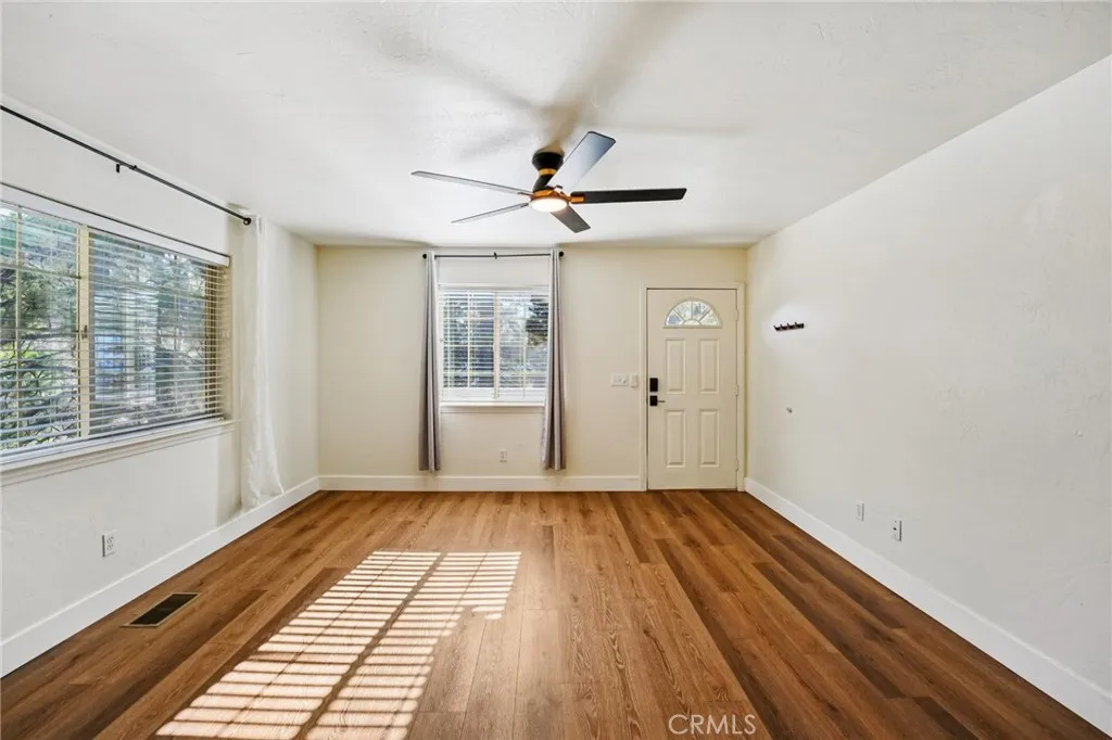 Additional image 5 of 30582 Ferndale Dr, Running Springs, CA 92382