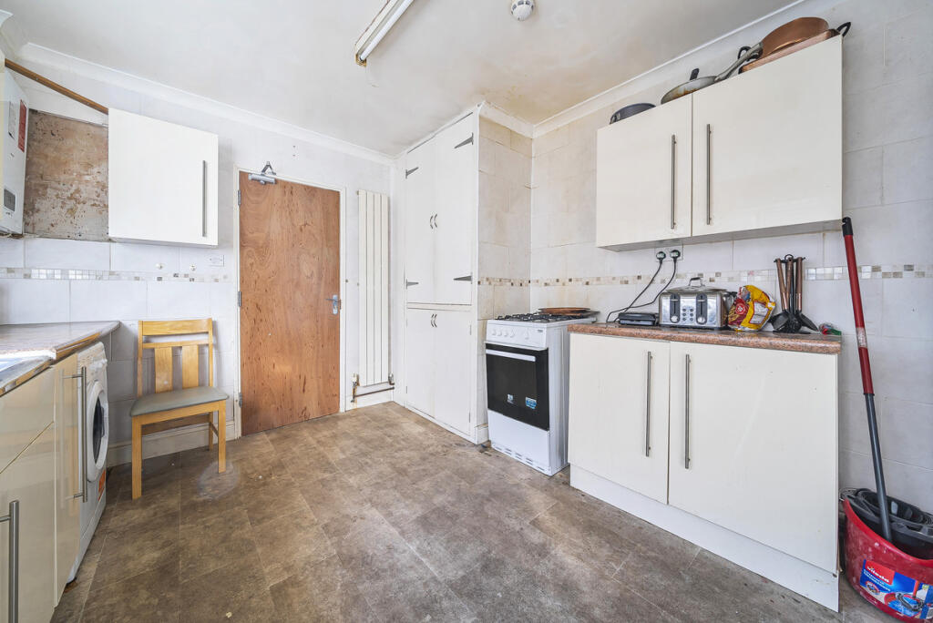 Additional image 4 of Folkestone Road, Dover, CT17 9