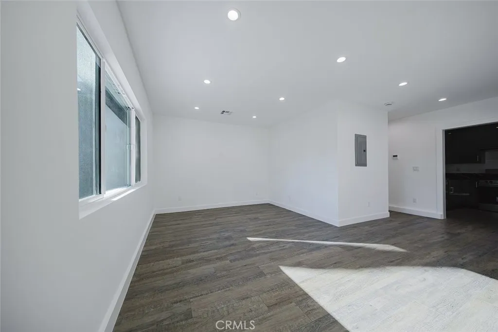 Additional image 109 of 9055 Forbes Avenue, Northridge, CA 91343