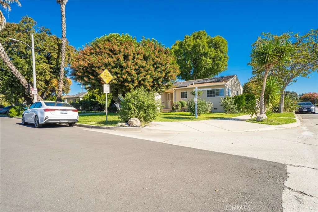 Additional image 32 of 944 S Russelee Dr, West Covina, CA 91790