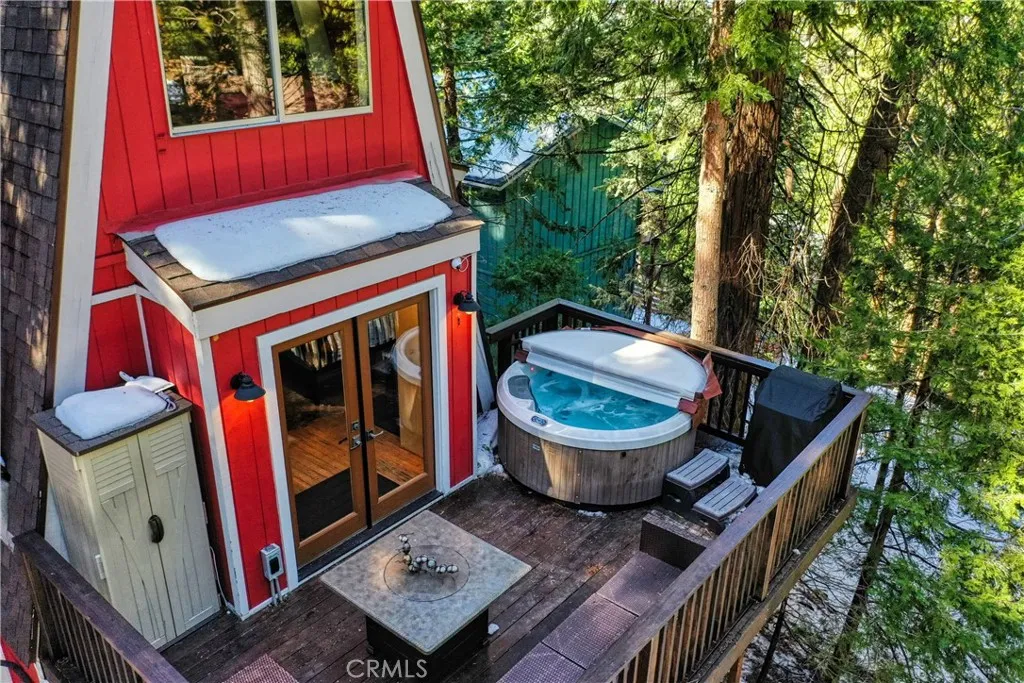 Additional image 6 of 664 Circle Dr, Lake Arrowhead, CA 92352