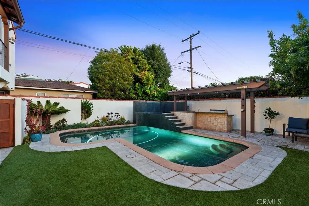 Additional image 54 of 790 Santiago Ave, Long Beach, CA 90804