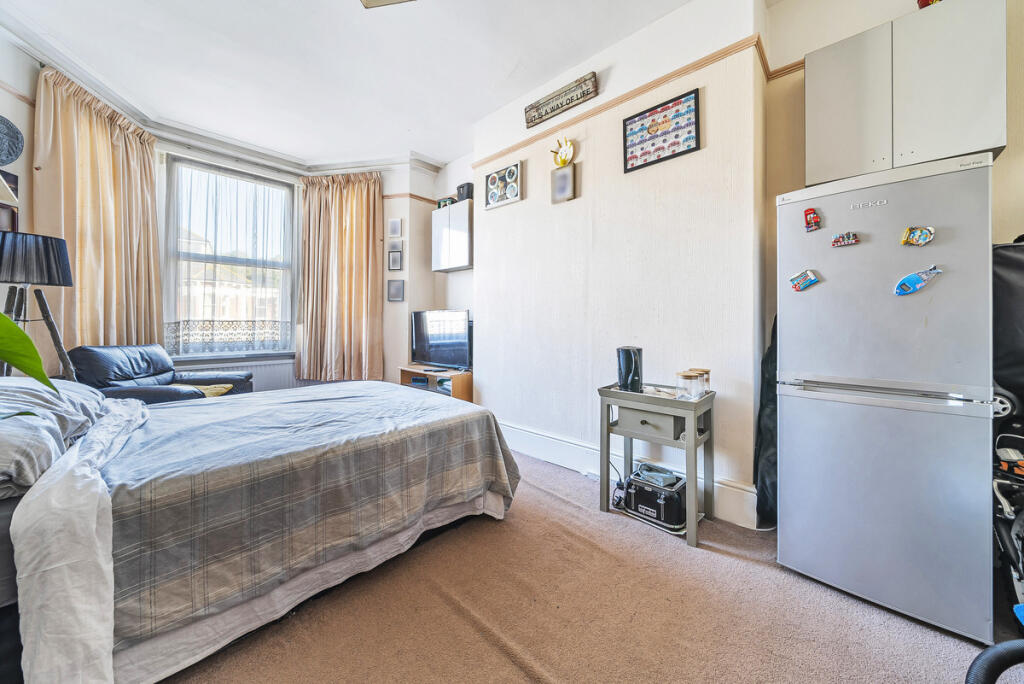 Additional image 17 of Folkestone Road, Dover, CT17 9