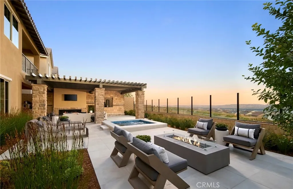 Additional image 27 of 11826 Canoga Avenue, Chatsworth, CA 91311