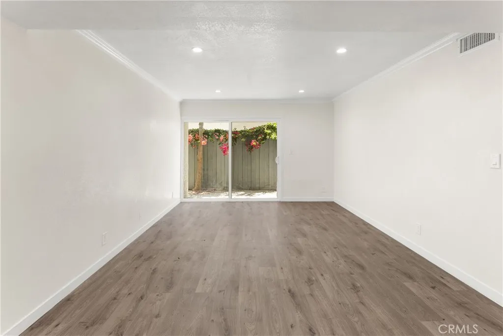 Additional image 16 of 18620 Hatteras Unit 173, Tarzana, CA 91356