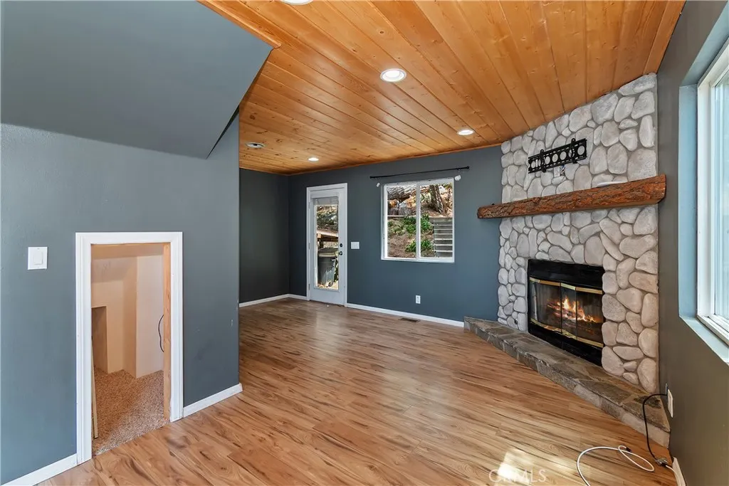 Additional image 24 of 25515 True Ln, Twin Peaks, CA 92391