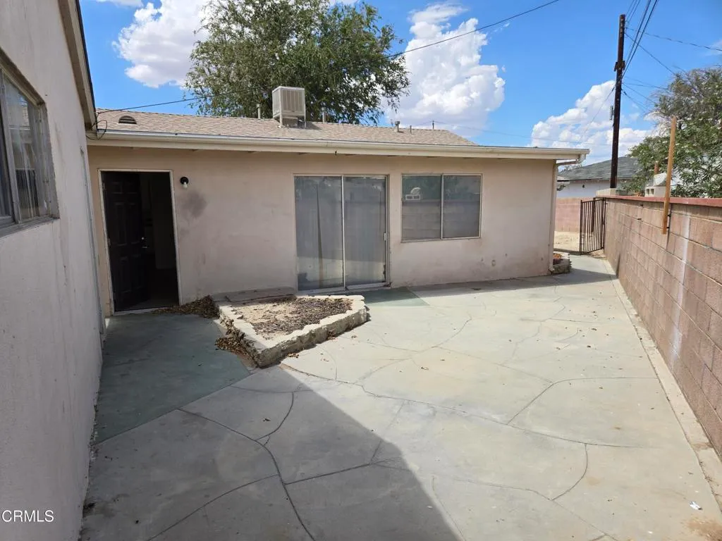 Additional image 12 of 44226 2nd Street E, Lancaster, CA 93535