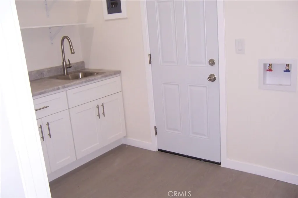 Additional image 31 of 334 Country Club Ln, San Bernardino, CA 92404