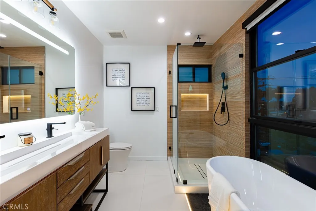 Additional image 56 of 3975 Frances Avenue, West Los Angeles, CA 90066