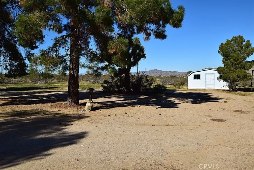Additional image 60 of 56788 Encantado Rd, Landers, CA 92285