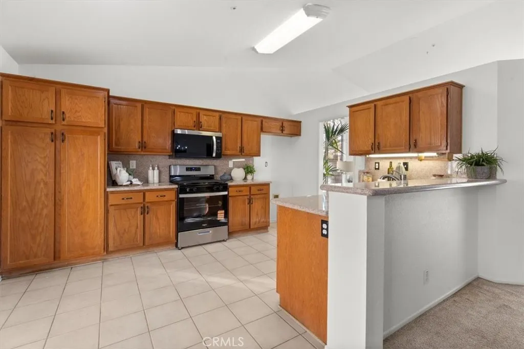 Additional image 14 of 2708 W Buena Vista Dr, Rialto, CA 92377