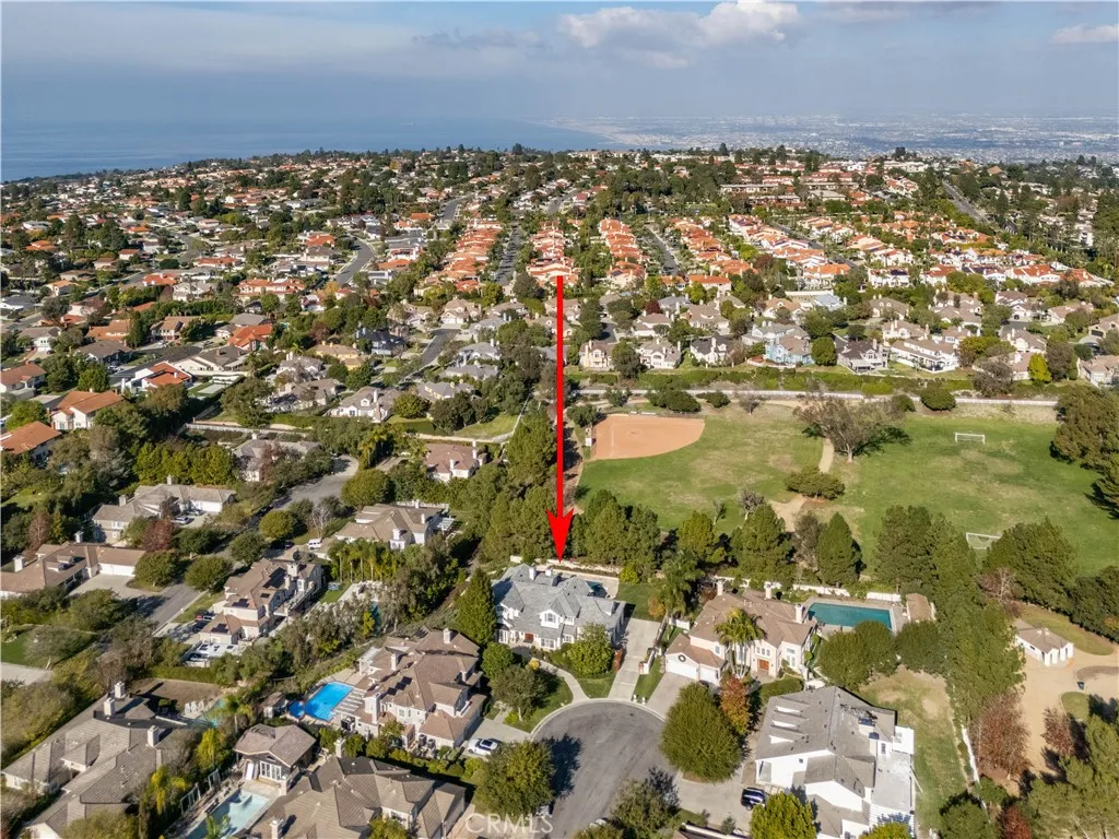 Property image for 15 Hillcrest Manor Mnr, Rolling Hills Estates, CA 90274