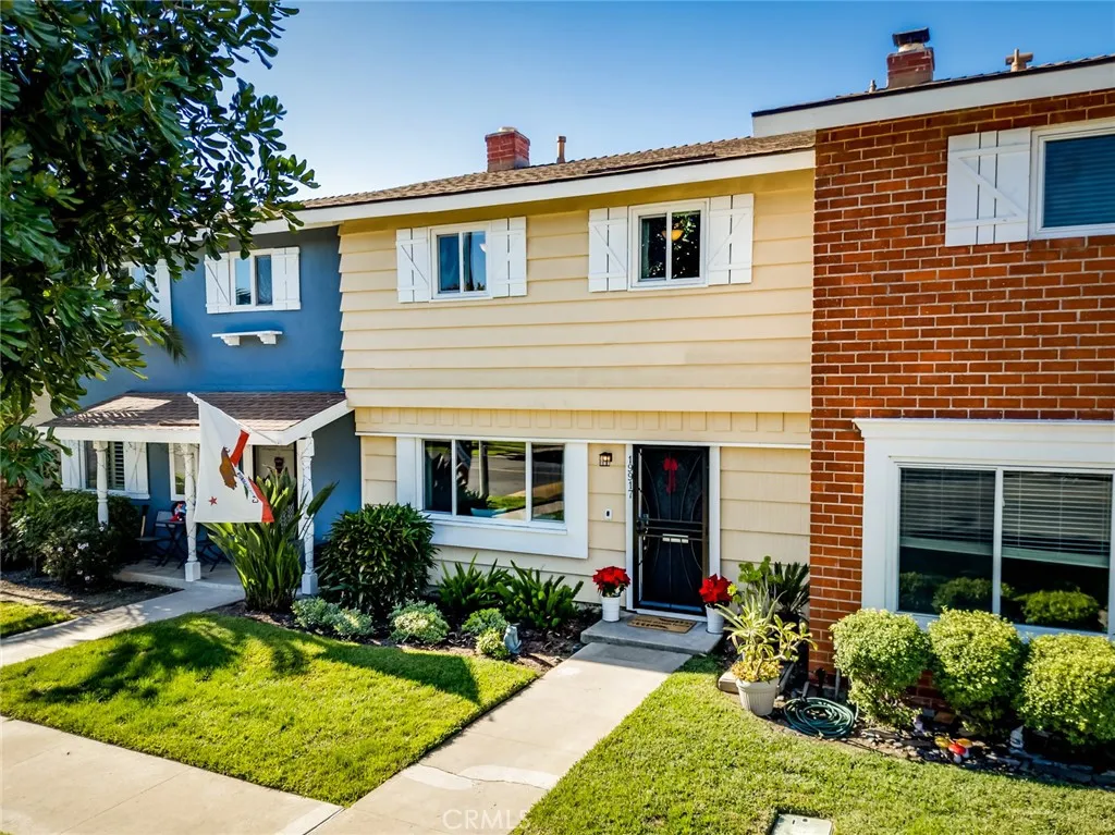 Additional image 75 of 19917 Piccadilly Ln, Huntington Beach, CA 92646