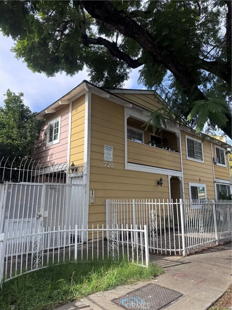 Additional image 4 of 720 N Lacy St Unit E, Santa Ana, CA 92701