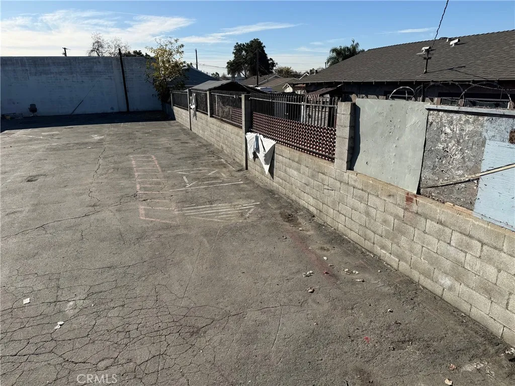 Additional image 5 of 1284 E 3rd St, Pomona, CA 91766