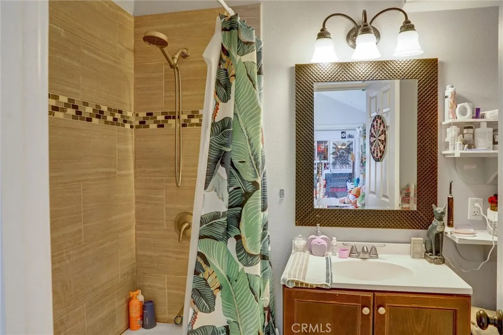 Additional image 45 of 5008 Cimarron, Los Angeles, CA 90062