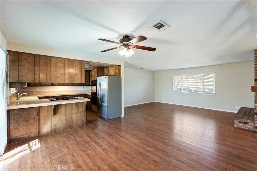 Additional image 11 of 16395 Mission St, Hesperia, CA 92345