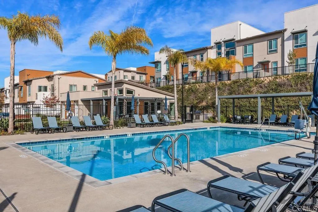 Additional image 35 of 1047 Arrowood Trail, Vista, CA 92081