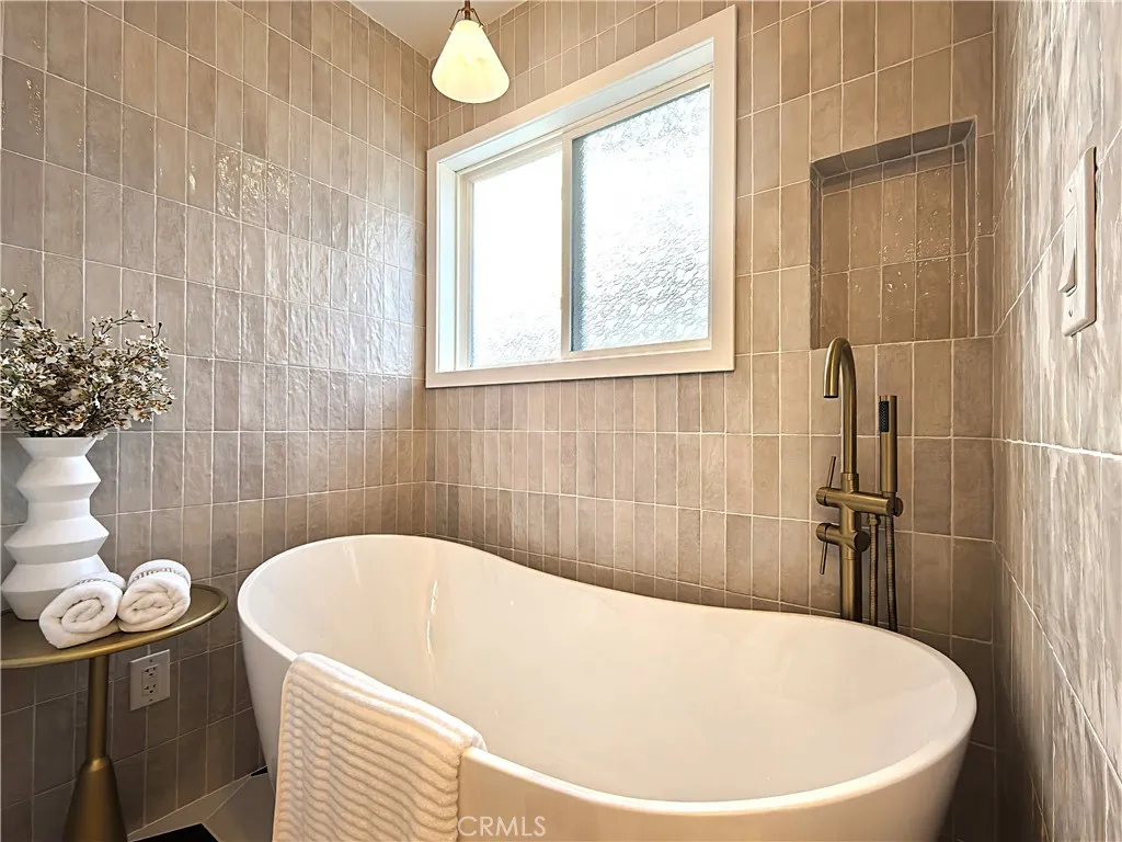 Additional image 57 of 9331 Cape Cod Drive, Huntington Beach, CA 92646