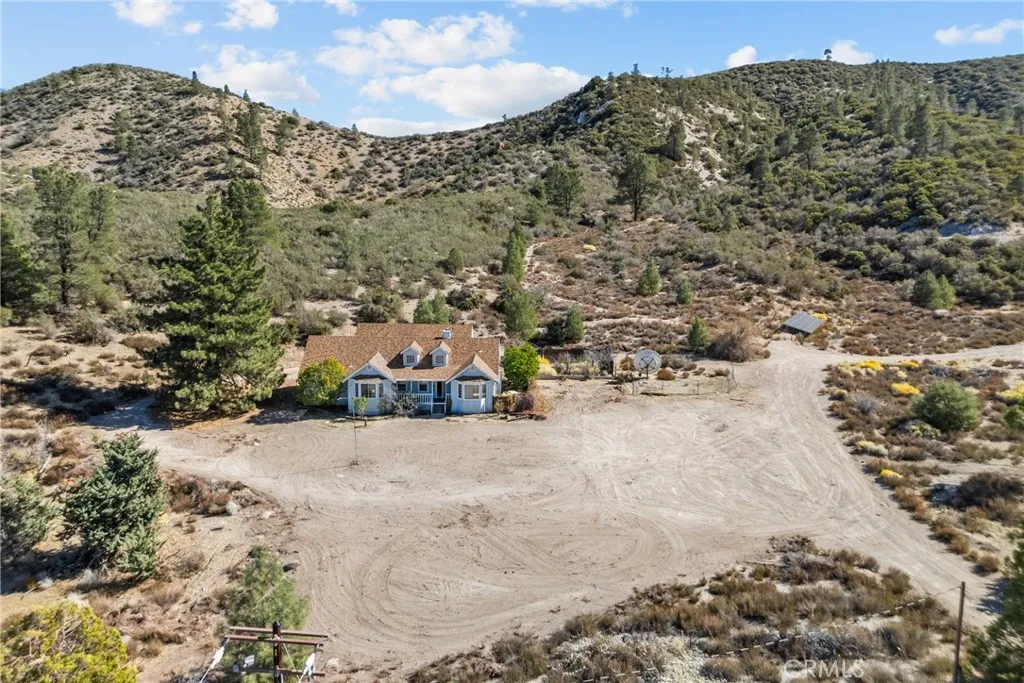 Additional image 56 of 47536 3 Points Road, Lake Hughes, CA 93532