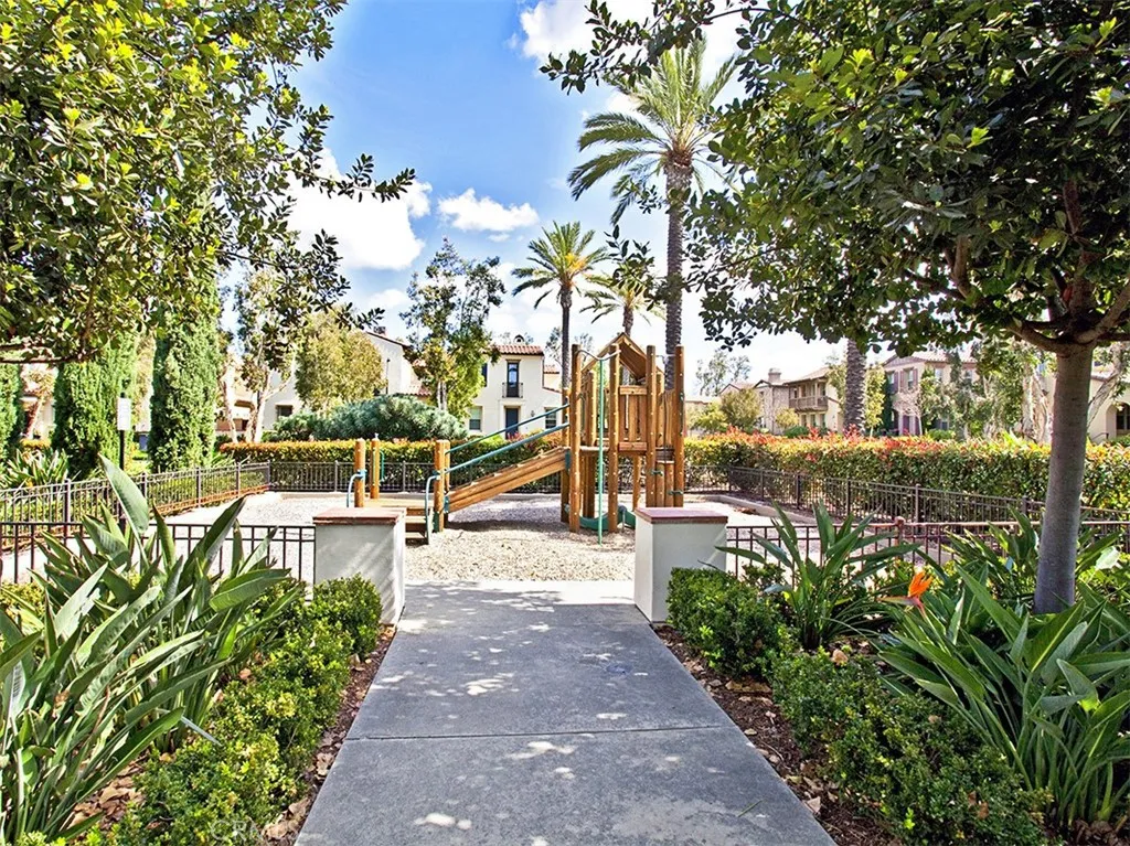 Additional image 39 of 50 Hedge Bloom, Irvine, CA 92618