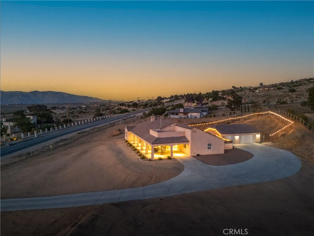 Additional image 90 of 23053 Roundup Way, Apple Valley, CA 92308