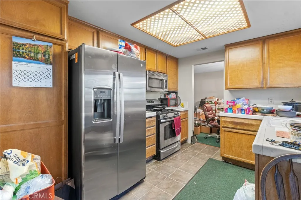 Additional image 9 of 317 Camino Real Avenue, Palmdale, CA 93551