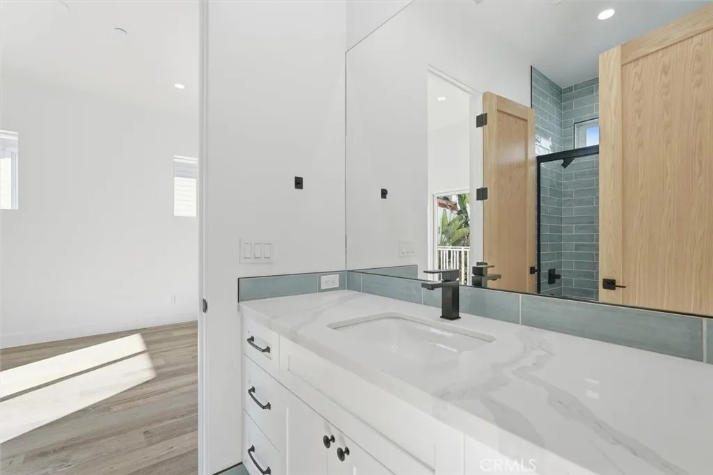 Additional image 35 of 617 N Irena Avenue Unit C, Redondo Beach, CA 90277