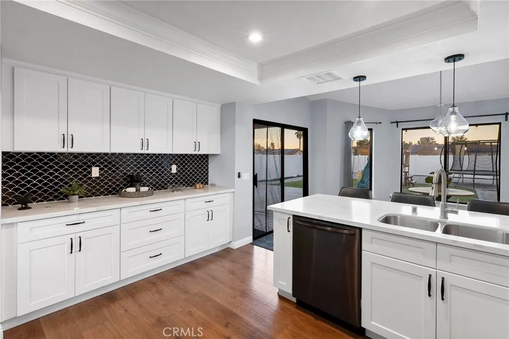 Additional image 66 of 13455 Ivanpah Road, Apple Valley, CA 92308