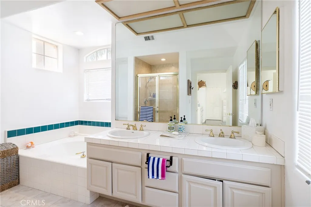 Additional image 19 of 10012 Reseda Boulevard Unit B, Northridge, CA 91324