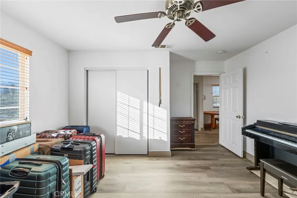 Additional image 130 of 1553 W Ceres St, Rialto, CA 92376