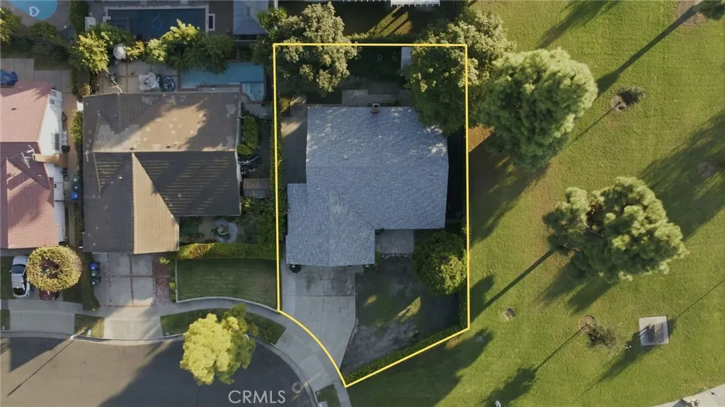 Additional image 90 of 418 W Carol Avenue, Santa Ana, CA 92707