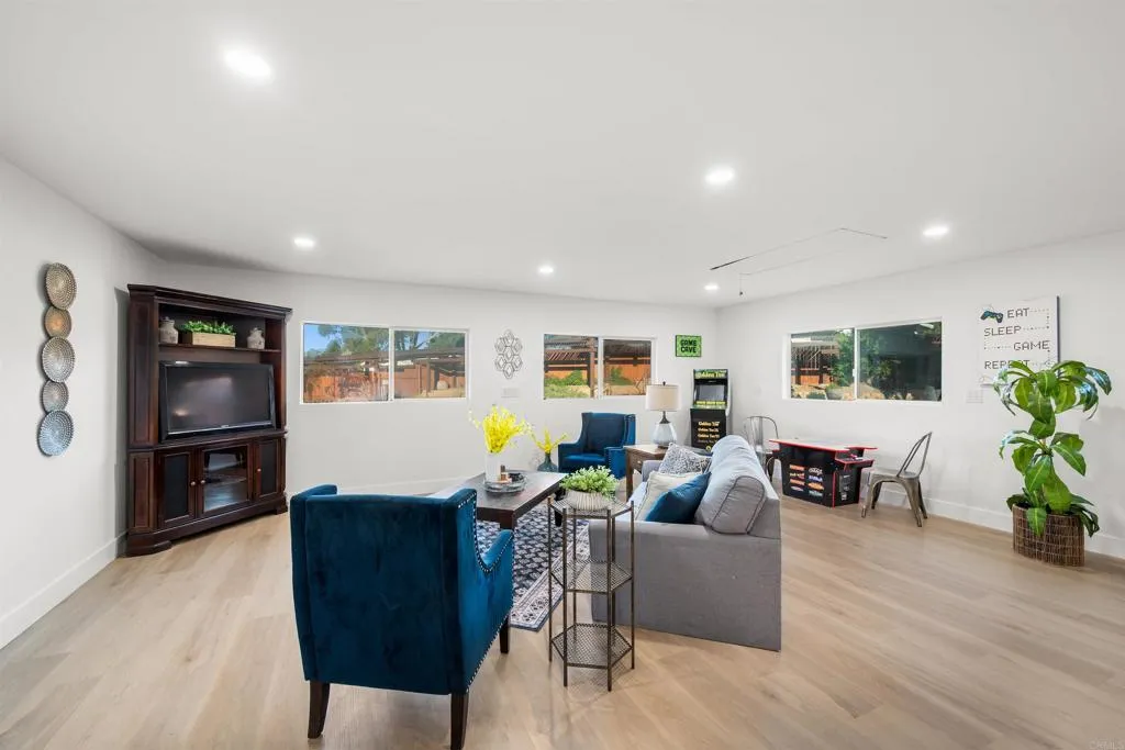 Additional image 99 of 3870 Avenida San Miguel, Bonita, CA 91902