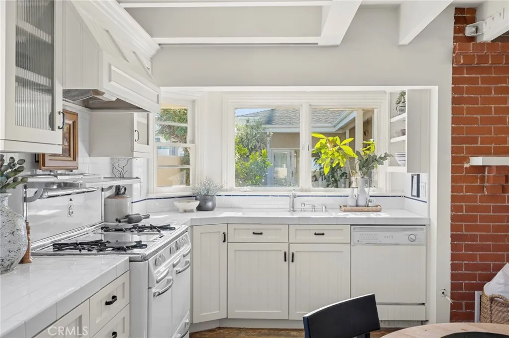 Additional image 61 of 1300 W Balboa Boulevard, Newport Beach, CA 92661