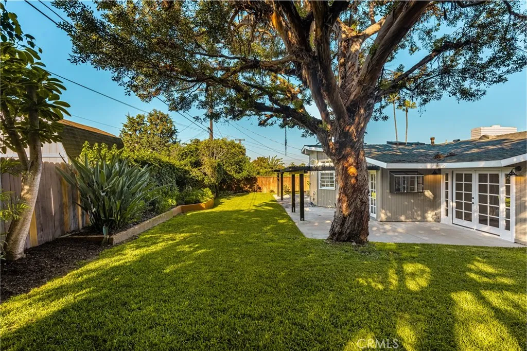 Additional image 126 of 337 Vista Baya, Costa Mesa, CA 92627