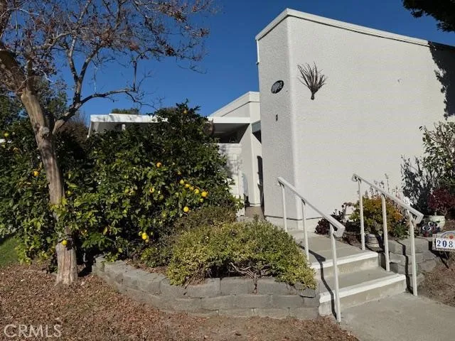 Additional image 15 of 2082 Ronda Granada Unit D, Laguna Woods, CA 92637