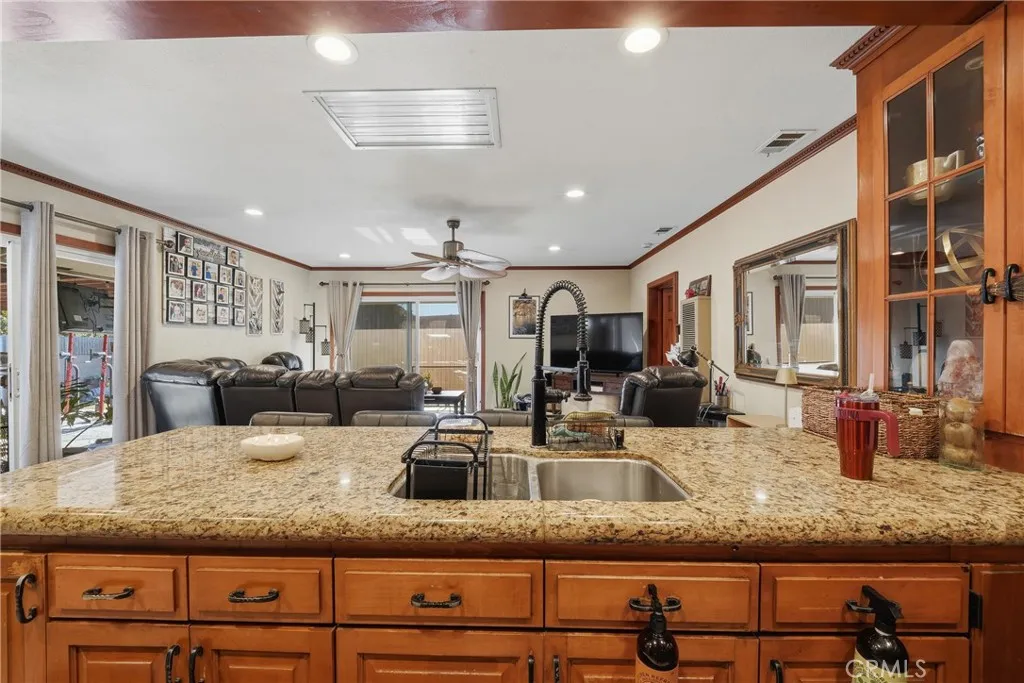 Additional image 14 of 633 S Clementine St, Anaheim, CA 92805