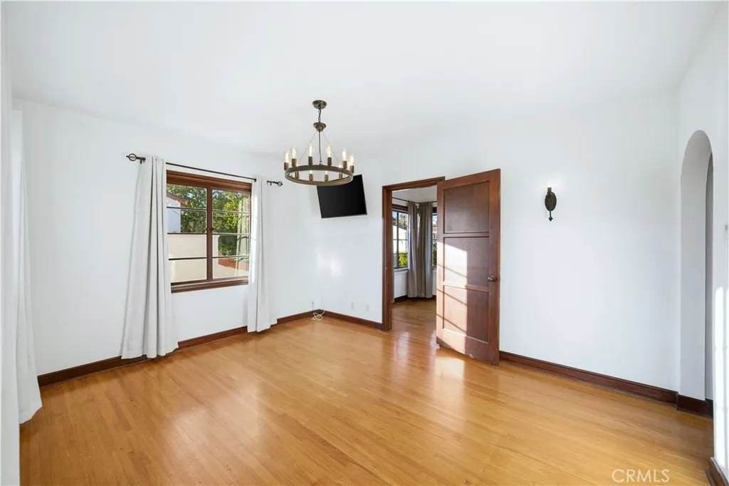 Additional image 40 of 790 Santiago Ave, Long Beach, CA 90804