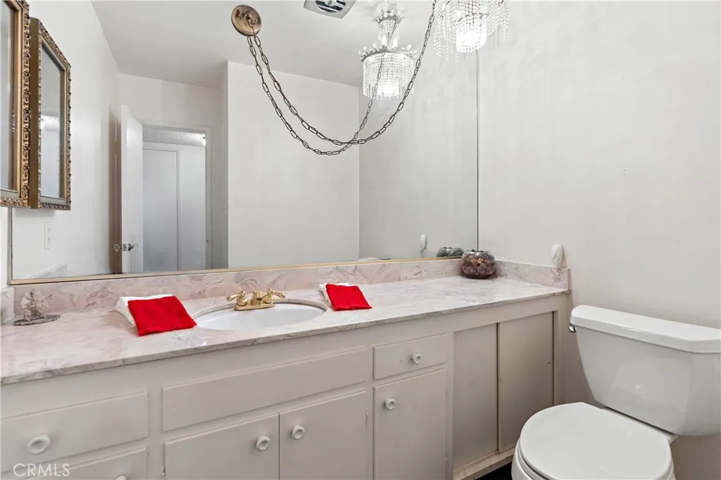 Additional image 14 of 11944 Briarvale Lane, Studio City, CA 91604