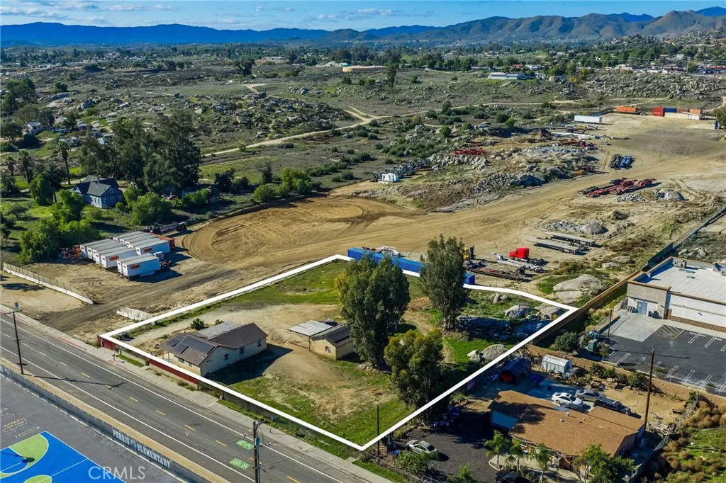 Additional image 36 of 530 Park Ave, Perris, CA 92570