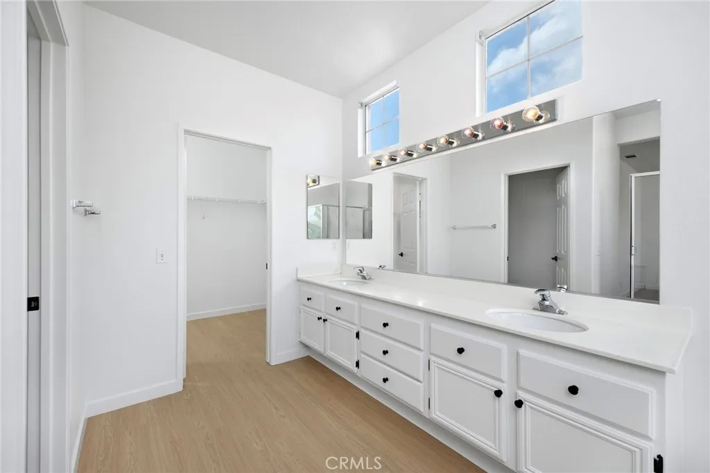 Additional image 18 of 448 N Londonderry Lane Unit D, Orange, CA 92869