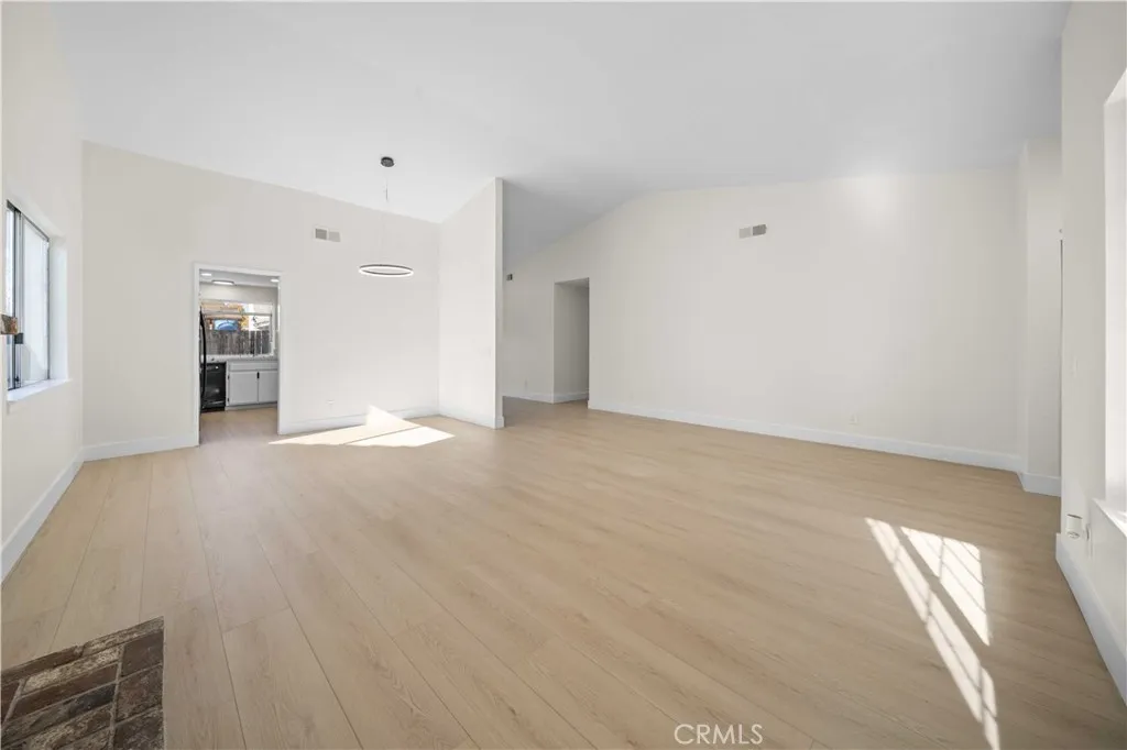 Additional image 33 of 43909 Estrella Ln, Lancaster, CA 93535