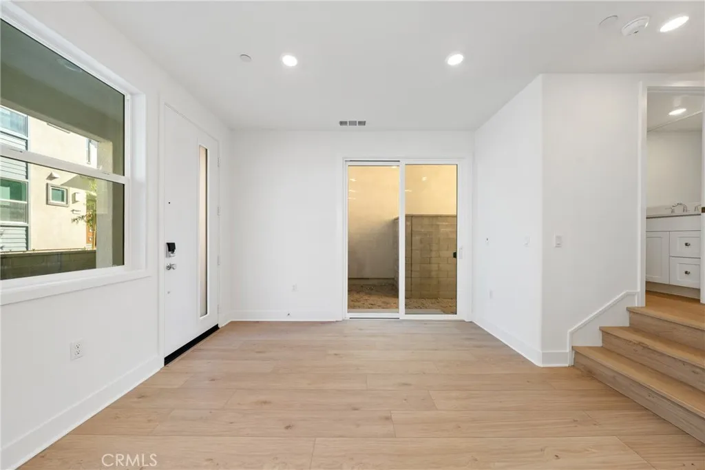 Additional image 53 of 322 Proctor, Irvine, CA 92618