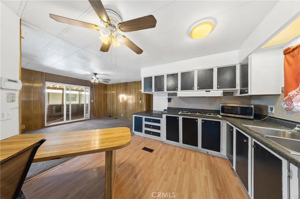 Additional image 11 of 1895 W Devonshire Avenue Unit 101, Hemet, CA 92545